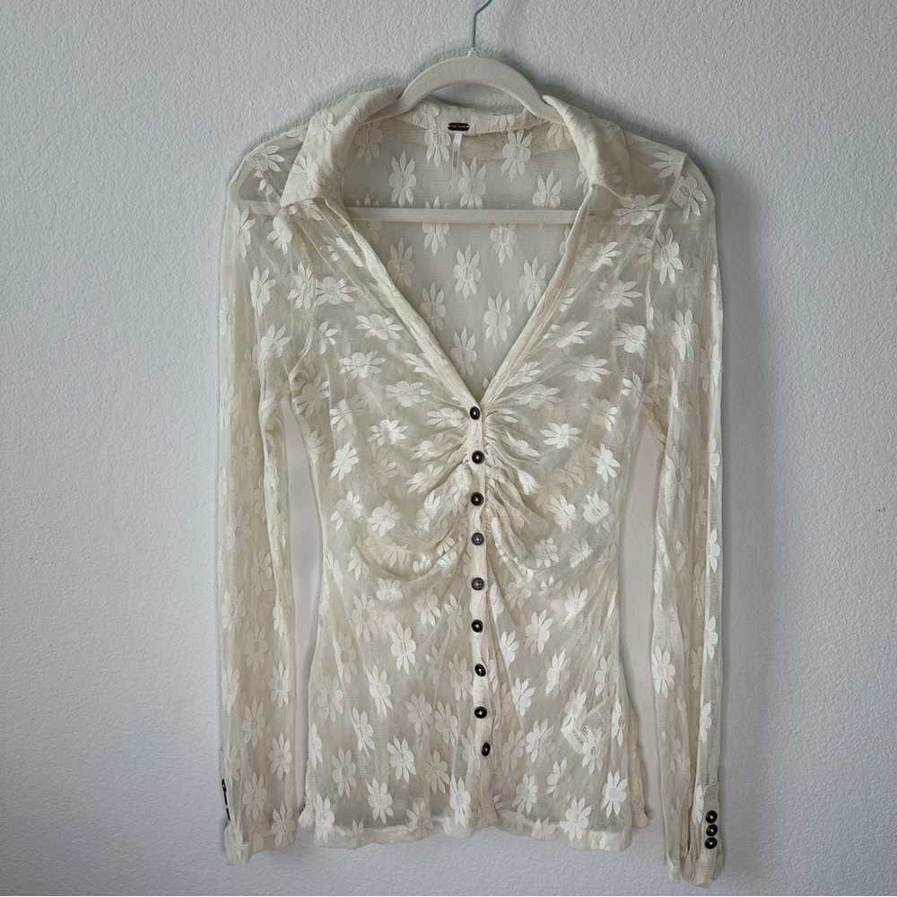 FREE PEOPLE Flower Fields Sheer Button-Front Shirt - Beige - Sz M - Picture 2 of 9